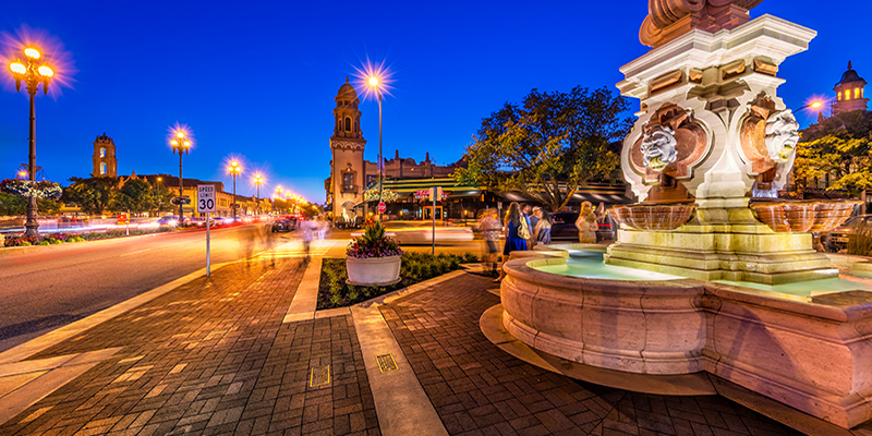 Country Club Plaza