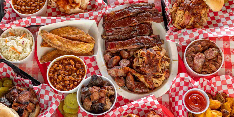 B.B.'s Lawnside BBQ