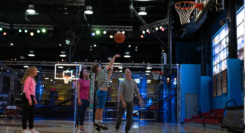 kansas city, college basketball experience, family activity