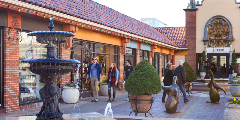 country club plaza, shop, couple